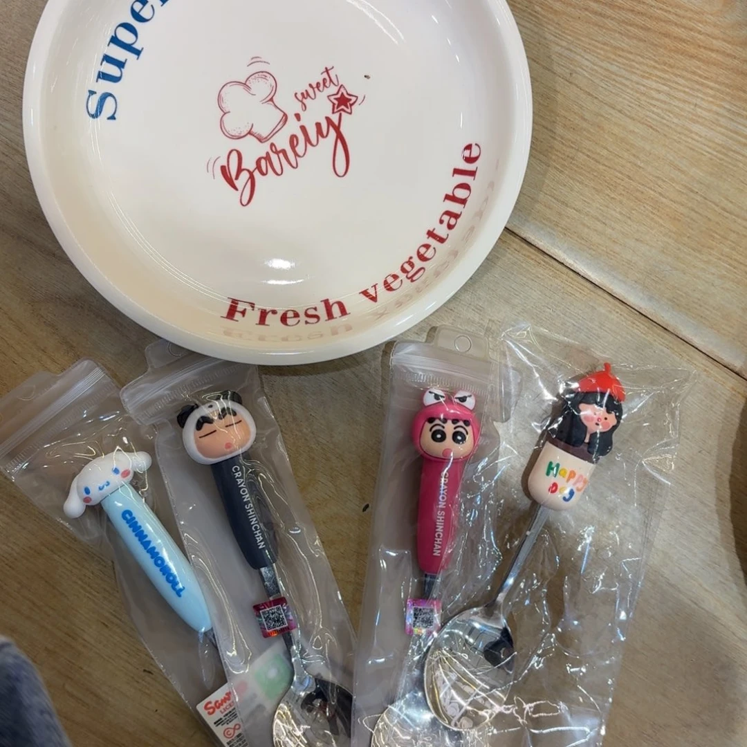 瓷两个盘子➕四个勺子