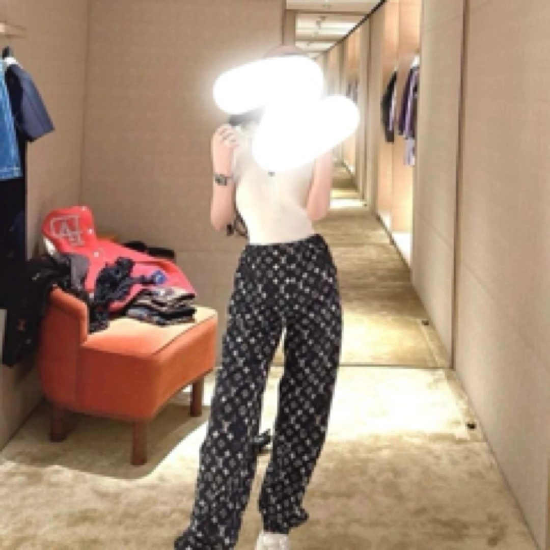 全新未使用 LouisVuitton/路易威登 001874 老花束脚裤 36码