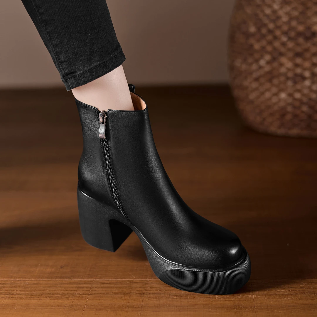 8cm小个子防水台高跟短靴黑色圆头侧拉链马丁靴真皮短筒单靴粗跟