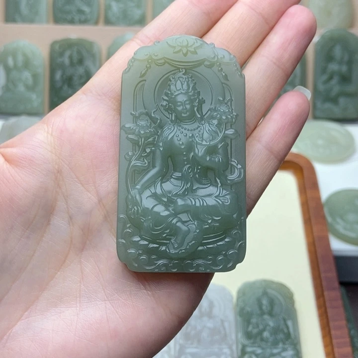 和田玉未镶嵌颈饰求****佛