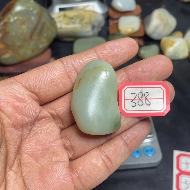 颈饰未镶嵌和田玉388