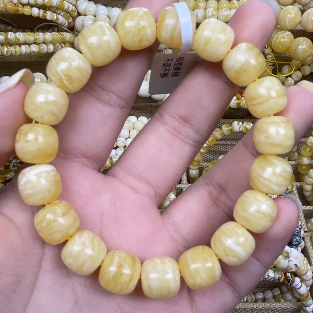 蜜蜡未镶嵌珠宝奇石11m