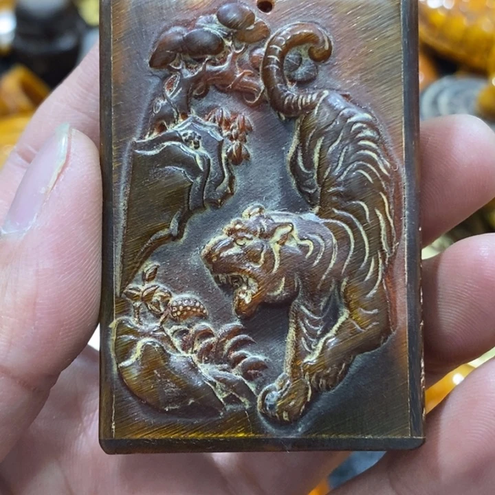 滴血莲花菩提吊坠