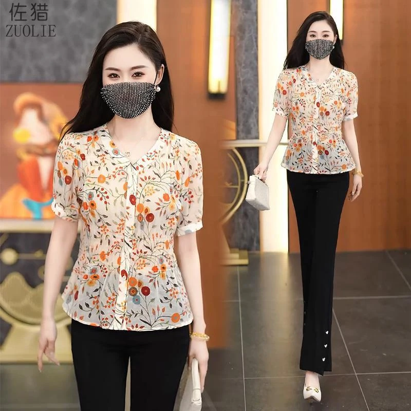 2025夏季新款时尚洋气碎花v领短袖衬衫女设计感小清新短款雪纺衫