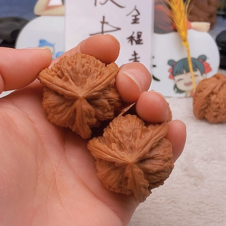 吊坠文玩核桃l***y三棱