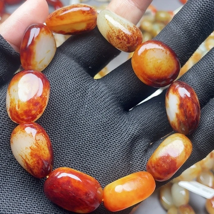 一***你和田玉未镶嵌手链