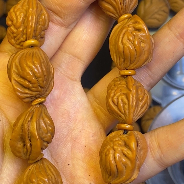 桃核吊坠秦岭龙纹桃核11111