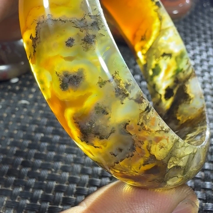 天***，玛瑙/玉髓未镶嵌颈饰