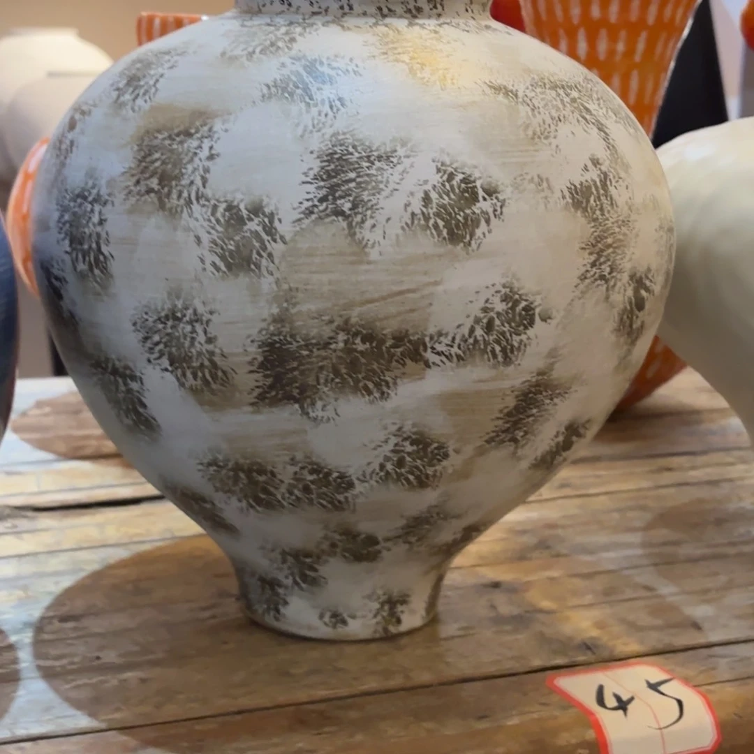 陶瓷S****n一物一拍喜欢就拍