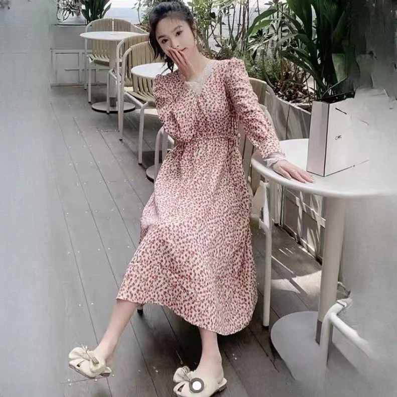 【轻奢•伊莉S】NN1618新款蕾丝边碎花显瘦连衣裙春季复古时尚气质