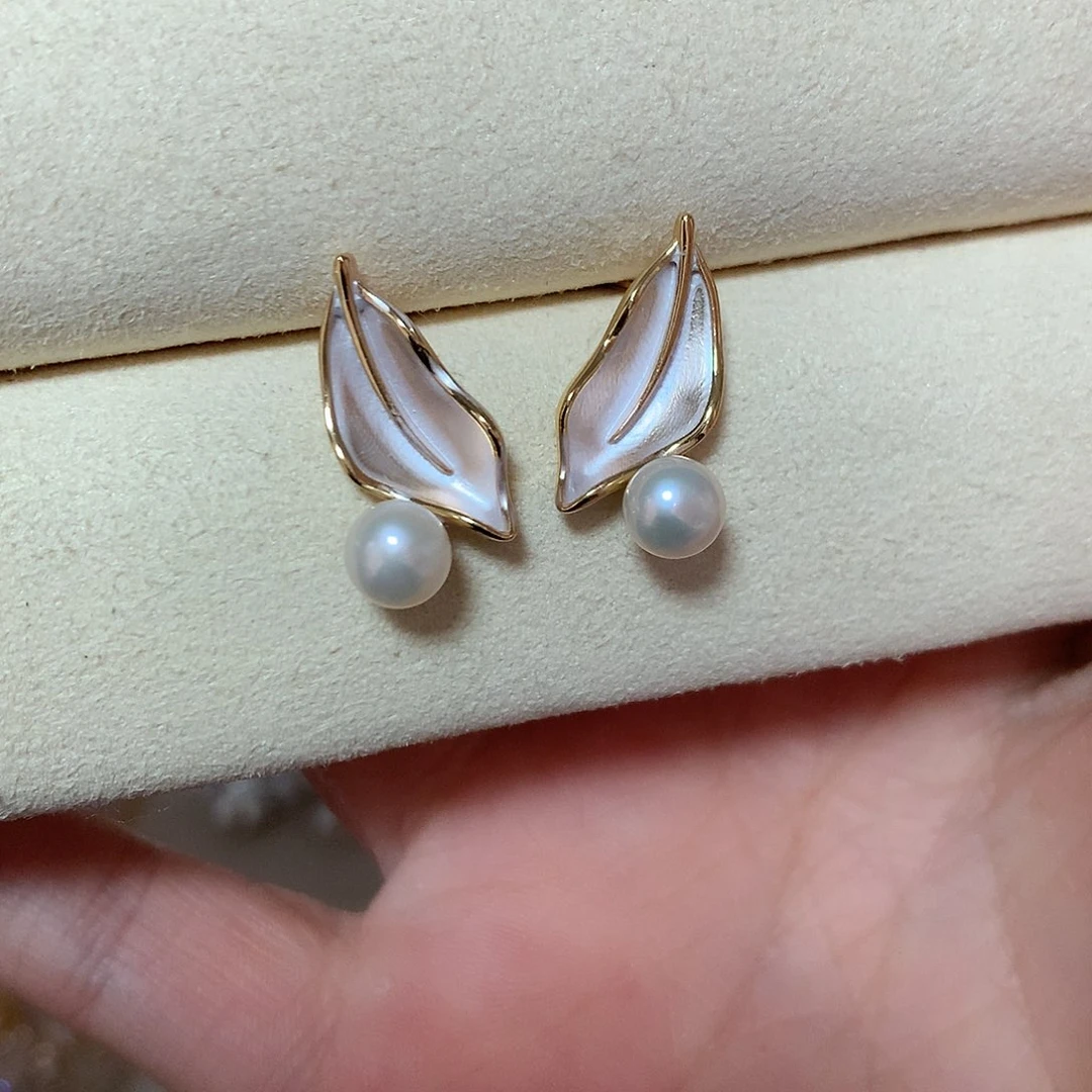淡水珍珠耳饰合金