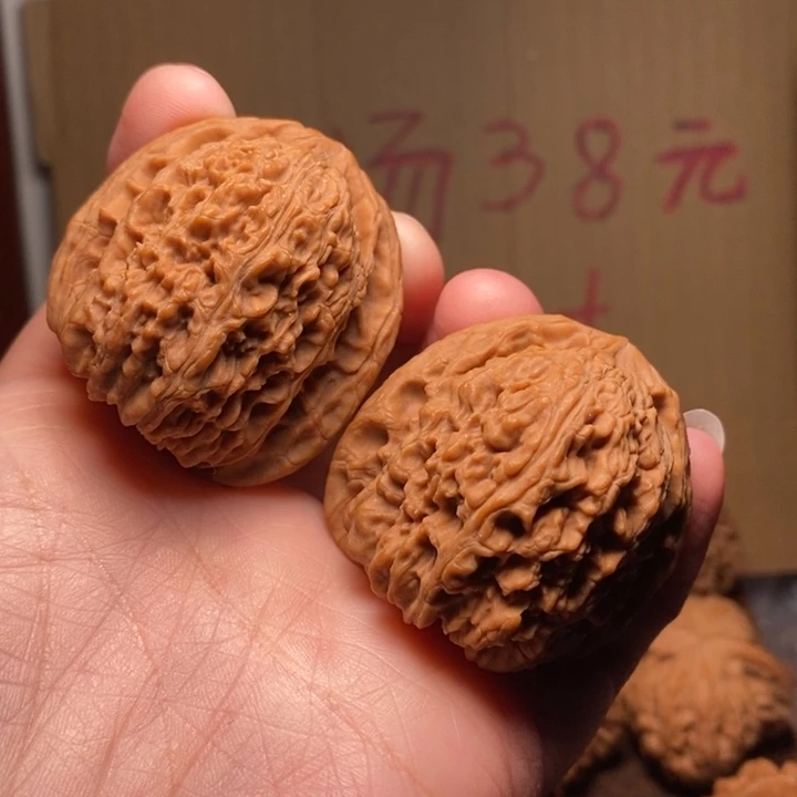 吊坠文玩核桃南疆石