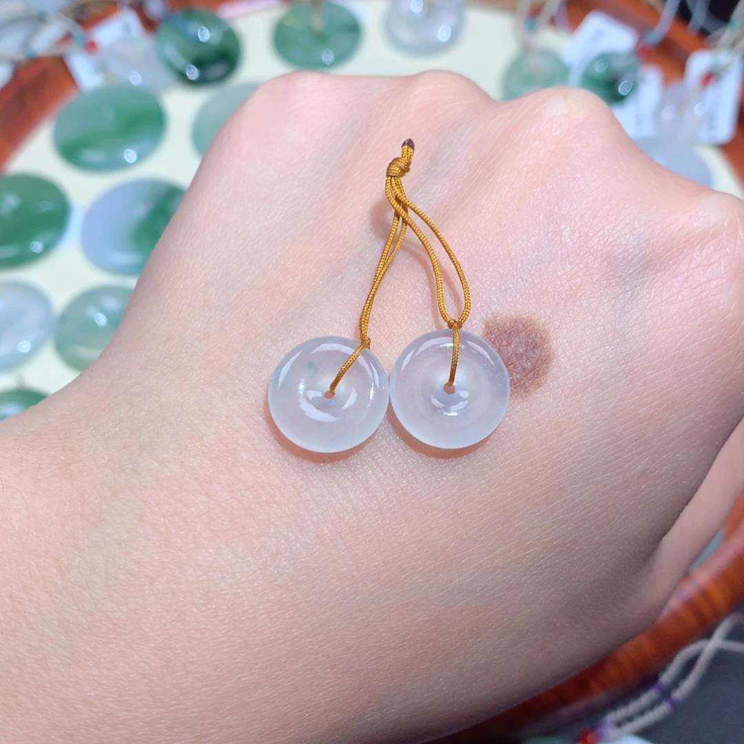 翡翠未镶嵌颈饰翡翠吊坠18