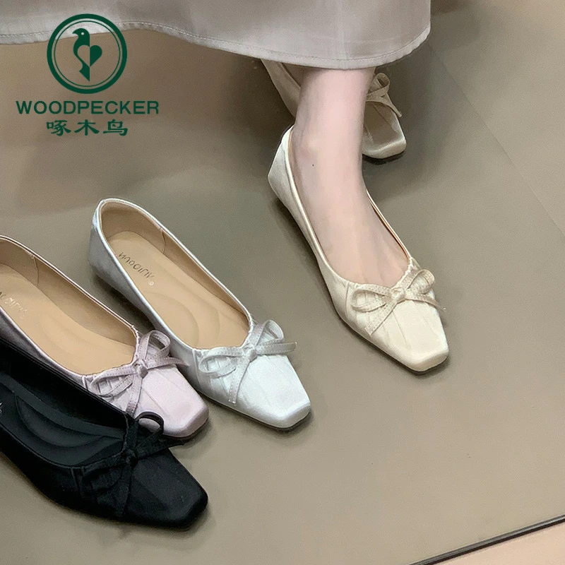 啄木鸟法式绸缎方头蝴蝶结玛丽珍鞋2025年新款缎面褶皱浅口单鞋女