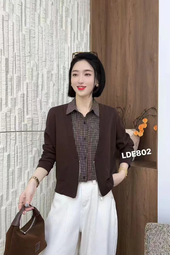 5002秋款假两件拉链格子上衣