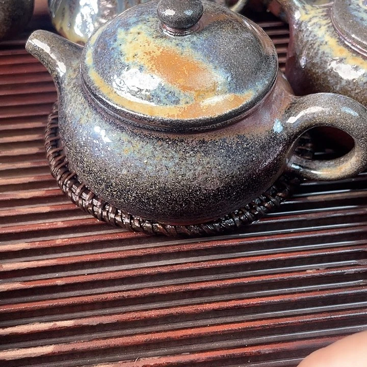 紫砂茶壶长*弓宜兴紫砂壶