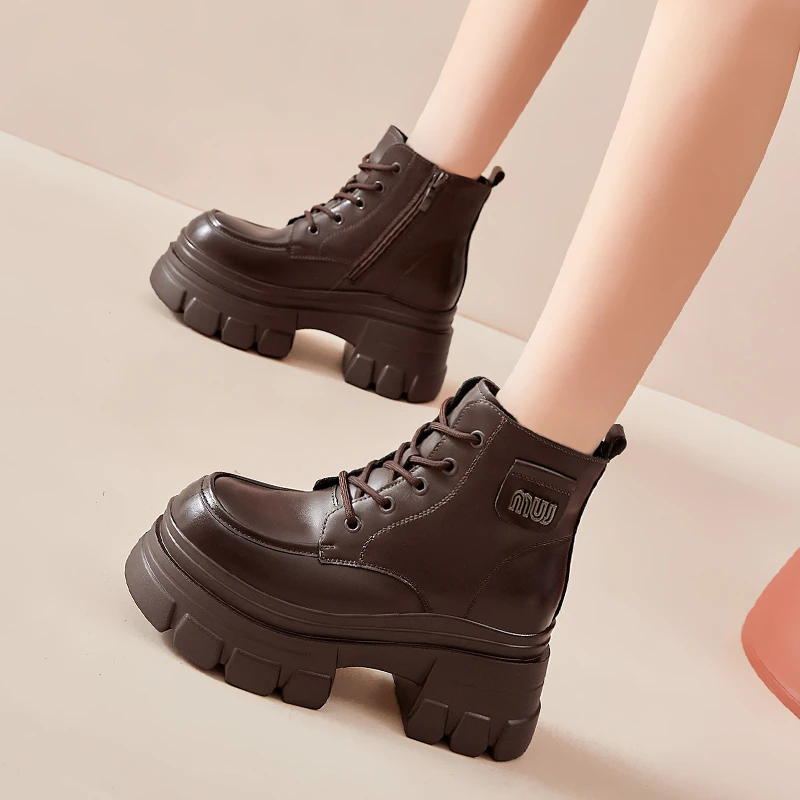 艾格鸟增高10cm黑色马丁靴女加绒2025新款短靴厚底内增高女靴