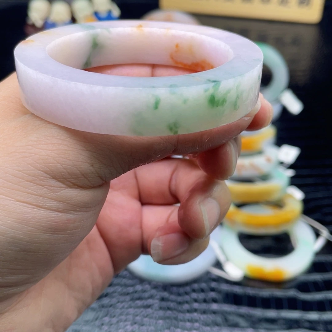 未镶嵌翡翠定制翡翠