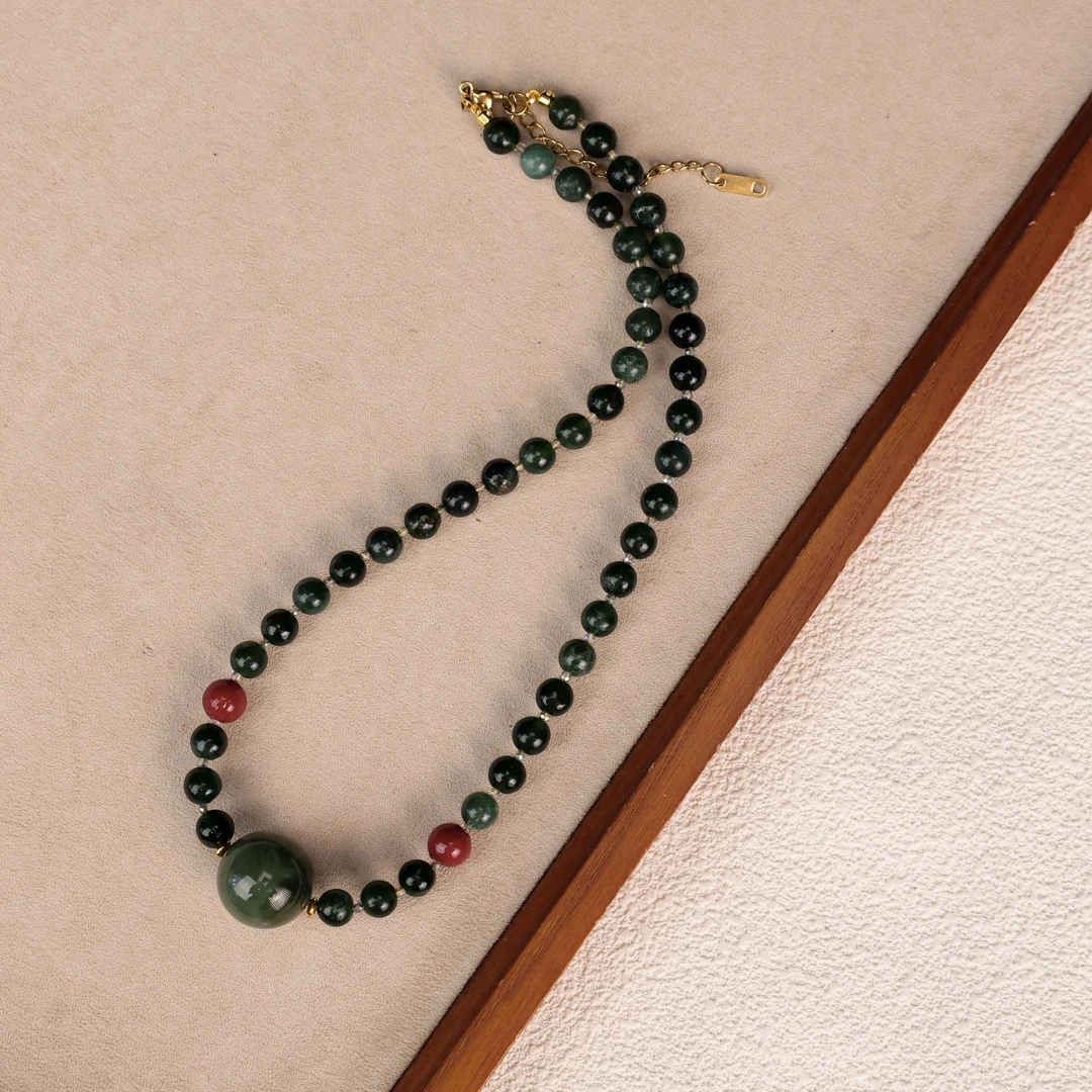 LZ3872天然绿色和田玉大珠满串项链