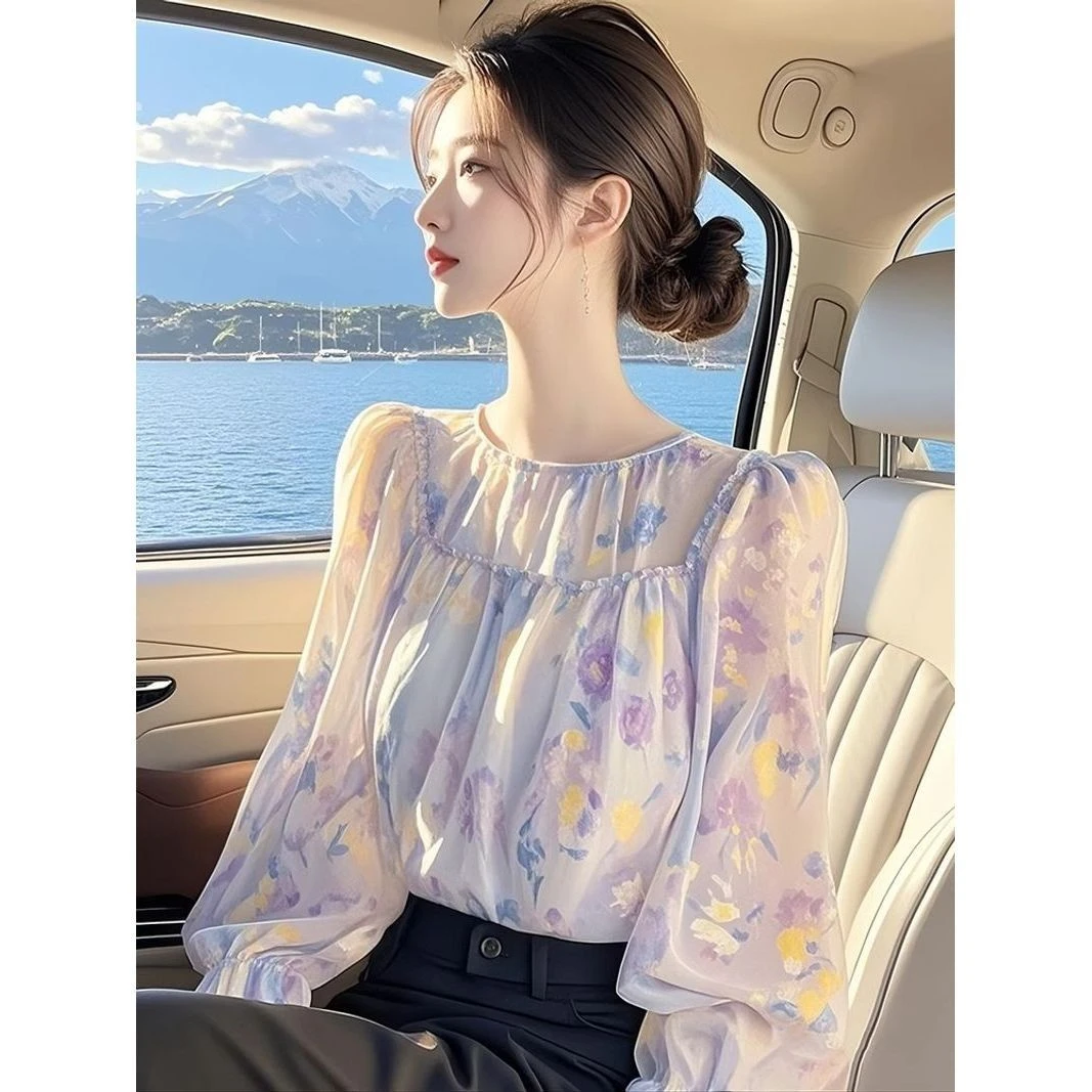 设计感小碎花圆领衬衫春装新款紫色雪纺衬衣法式气质时尚上衣