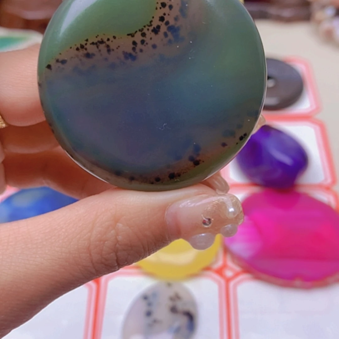 【闪购商品】玛瑙/玉髓珠宝奇石未镶嵌晶**品