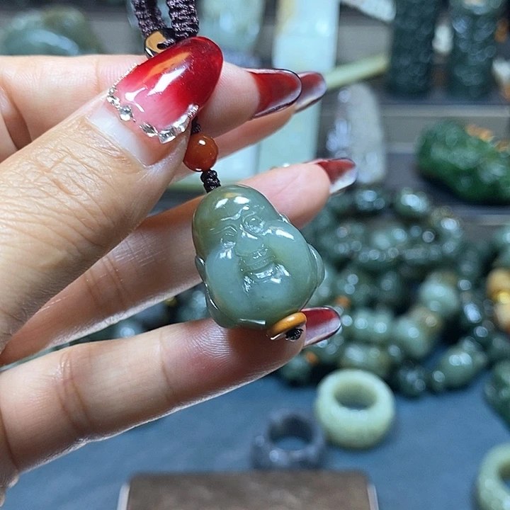 和田玉挂件未镶嵌