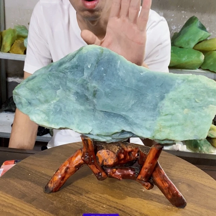 小***6蛇纹石玉未镶嵌原石