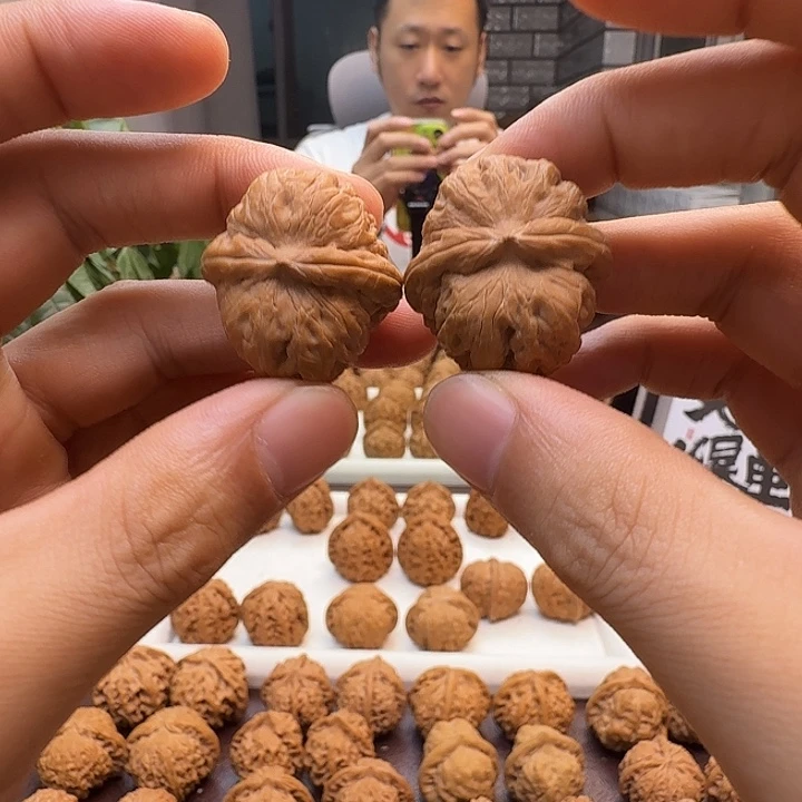 晚***慢吊坠文玩核桃元宝