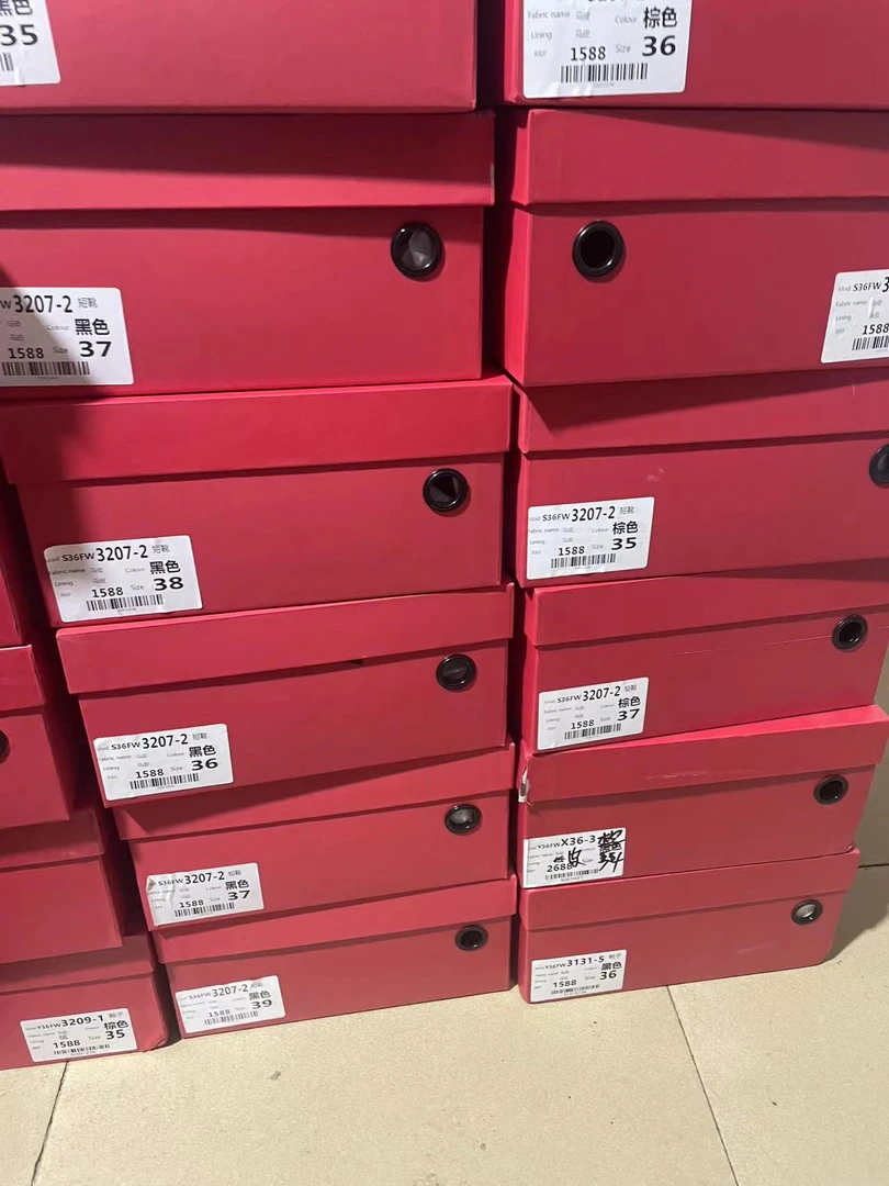 轻奢风2025年广州女鞋 孤品 以直播间为准