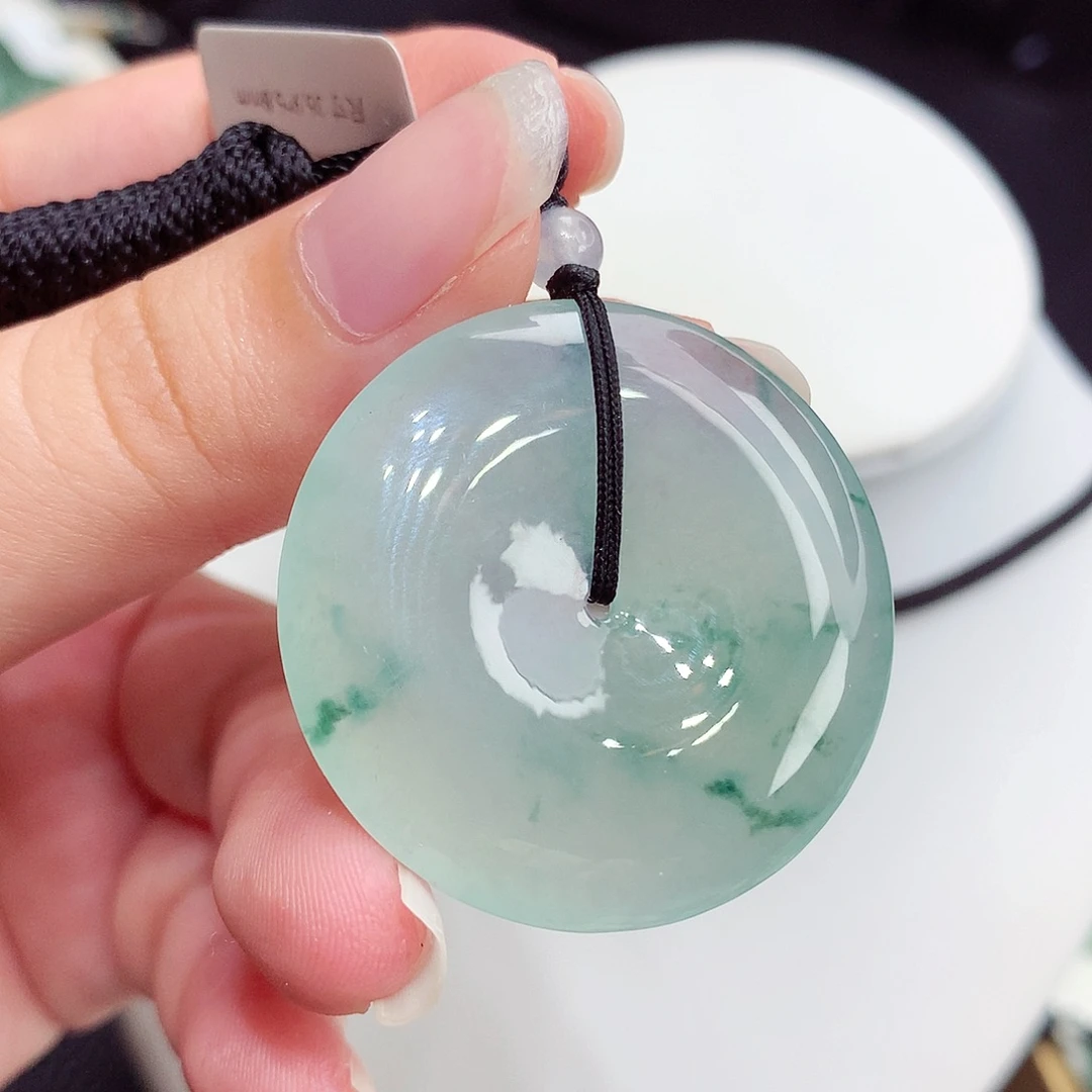 翡翠未镶嵌颈饰翡翠48，35.9/5.8