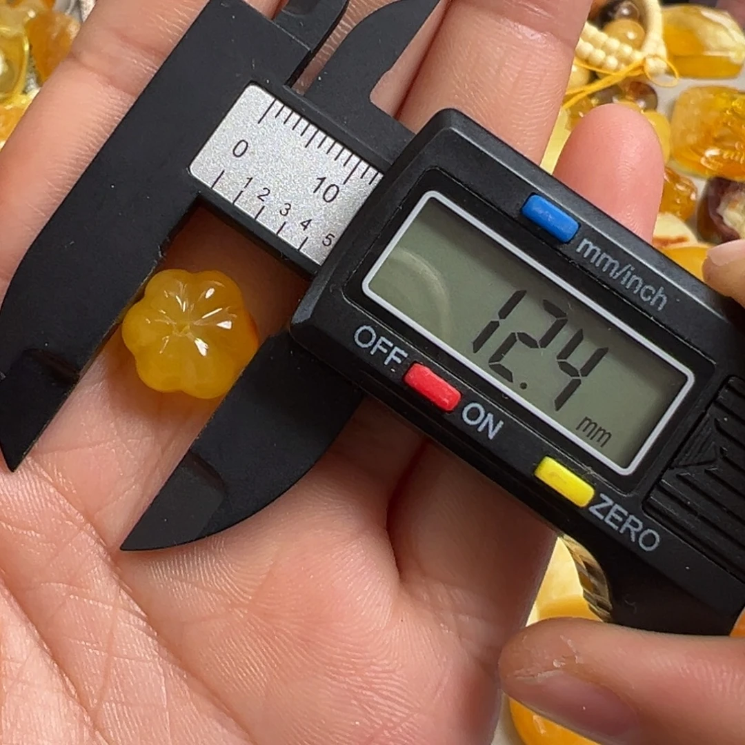 蜜蜡未镶嵌裸石蜜蜡