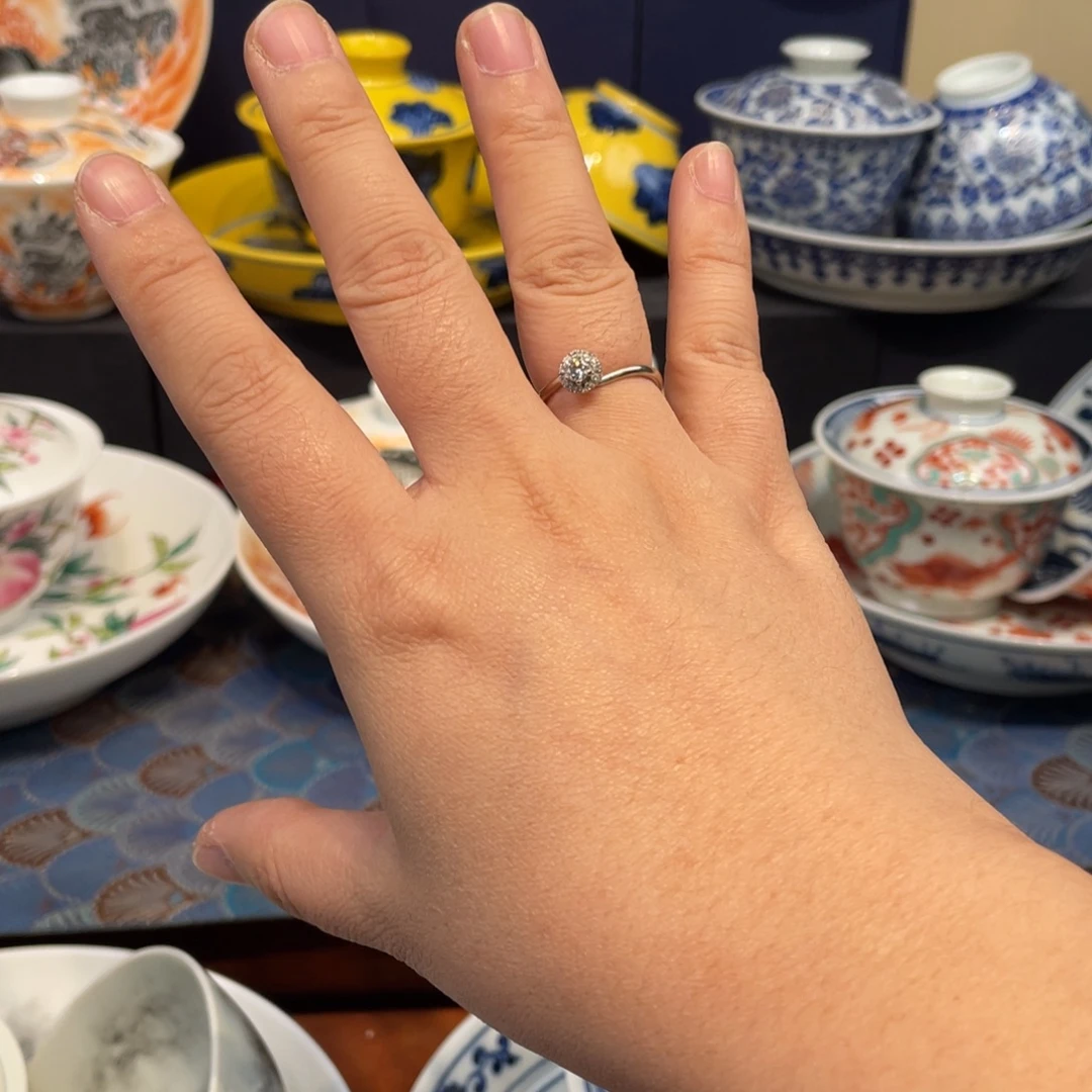 j***y景德镇景德镇陶瓷