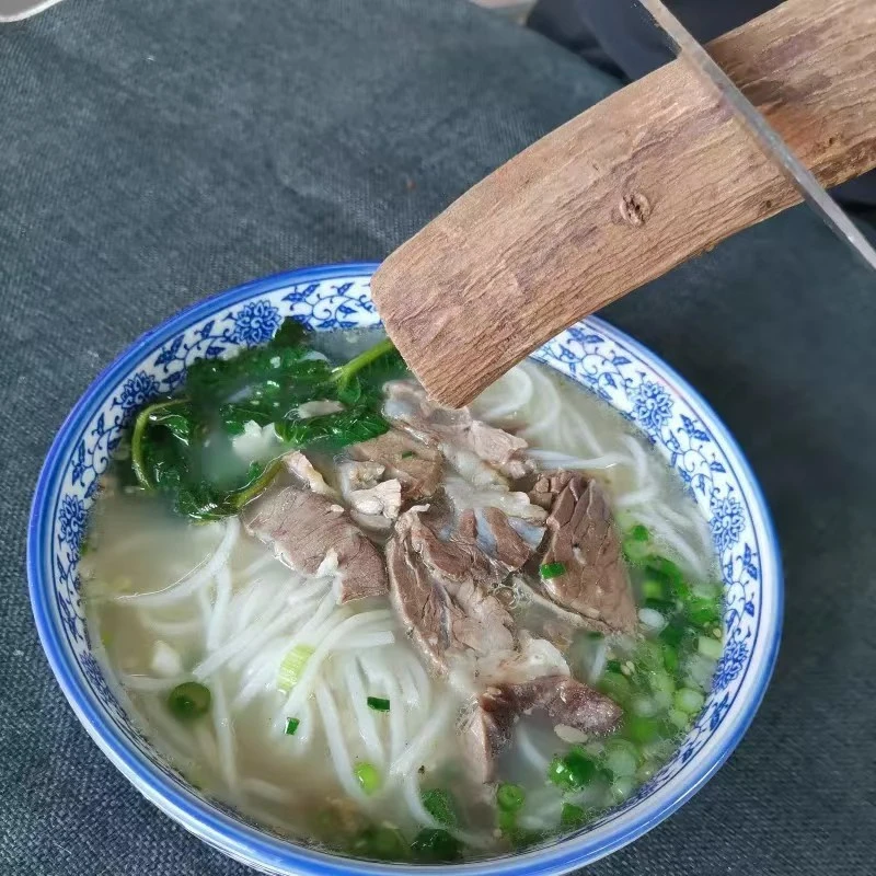 云南德宏盈江县木姜子根香料调料品，早点面条米线水饺搭配味香浓