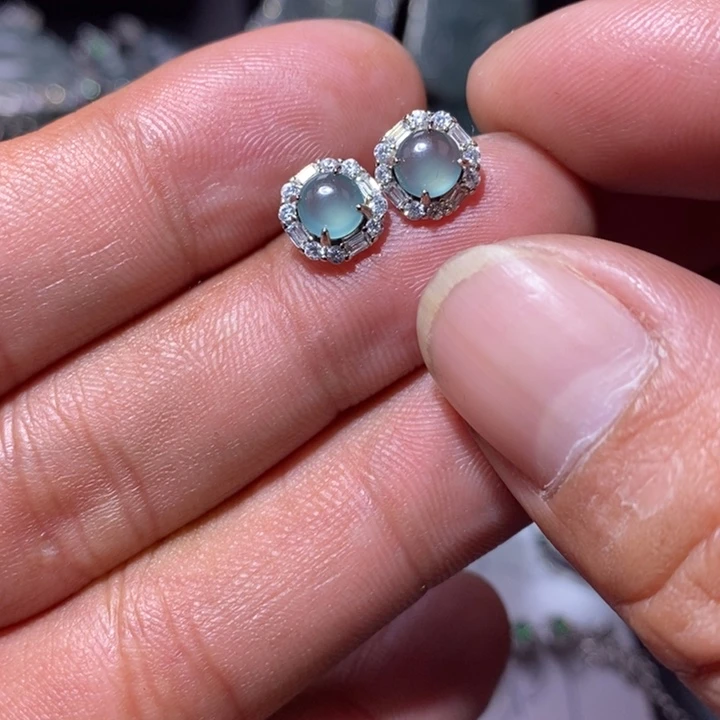 翡翠未镶嵌颈饰天然翡翠