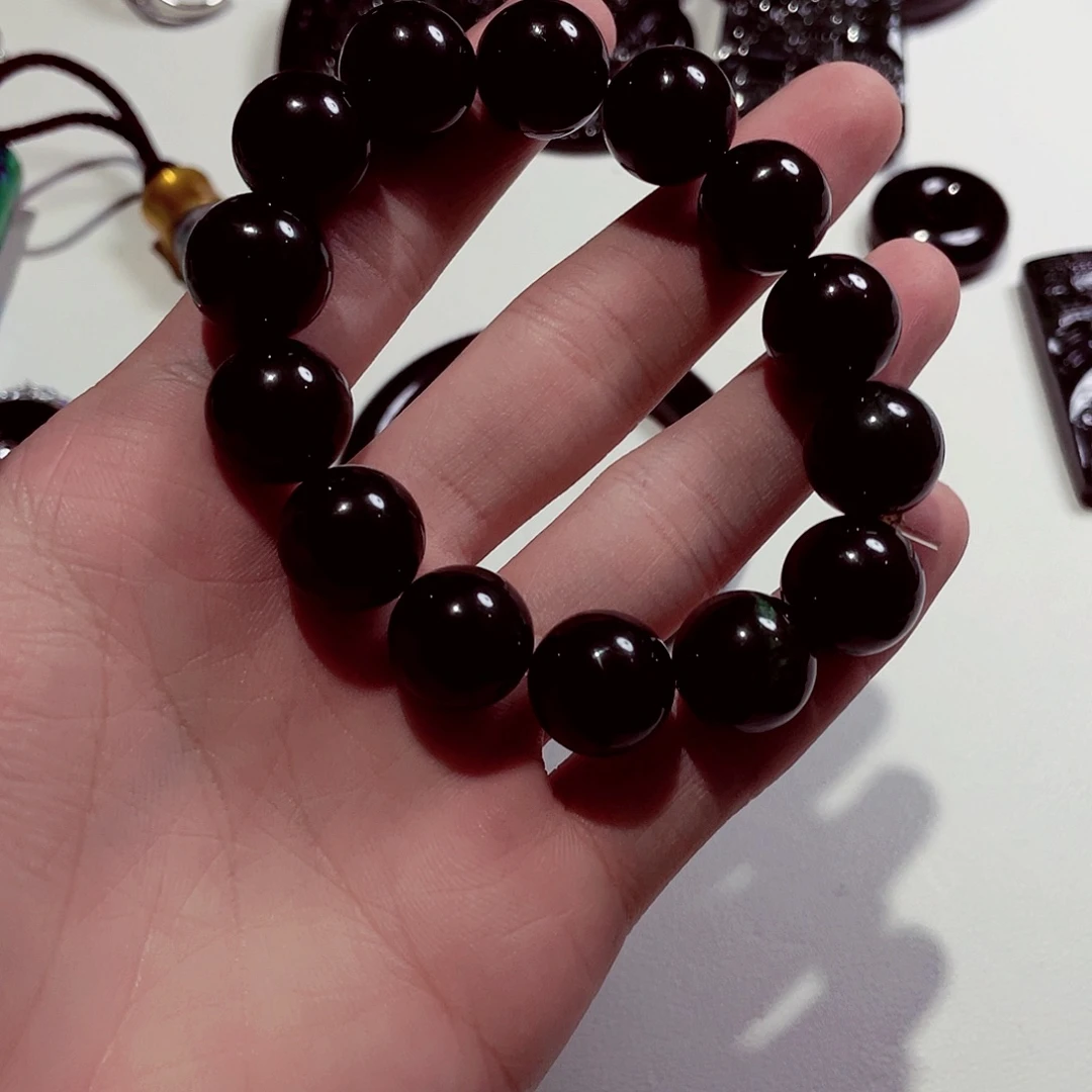 翡翠未镶嵌颈饰翡翠16