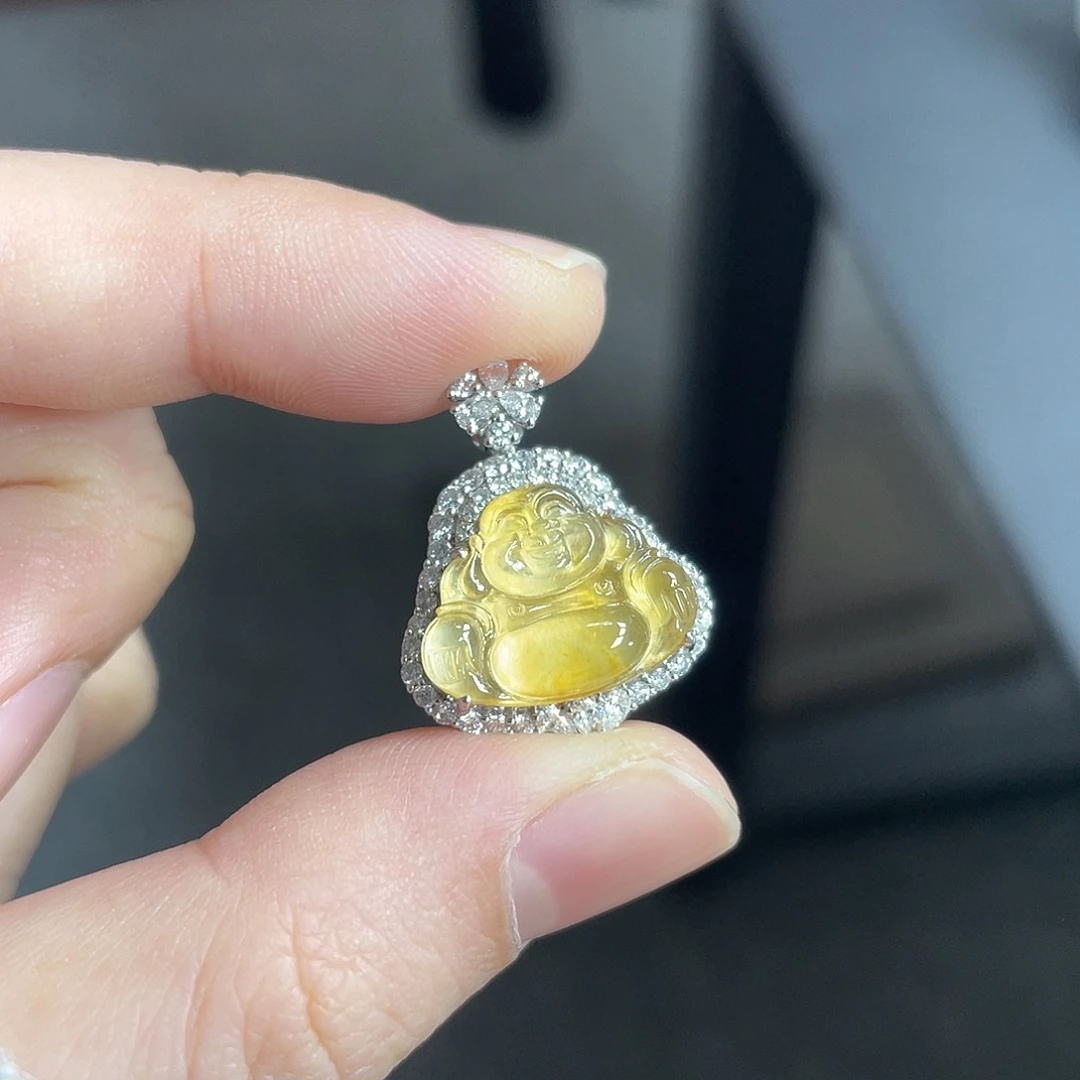 翡翠18K金镶嵌颈饰冰黄佛
