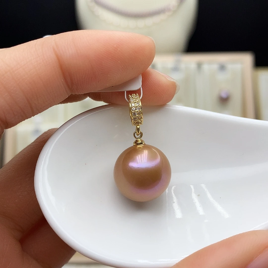 淡水珍珠颈饰合金