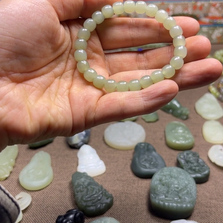 和田玉（糖玉）未镶嵌手链