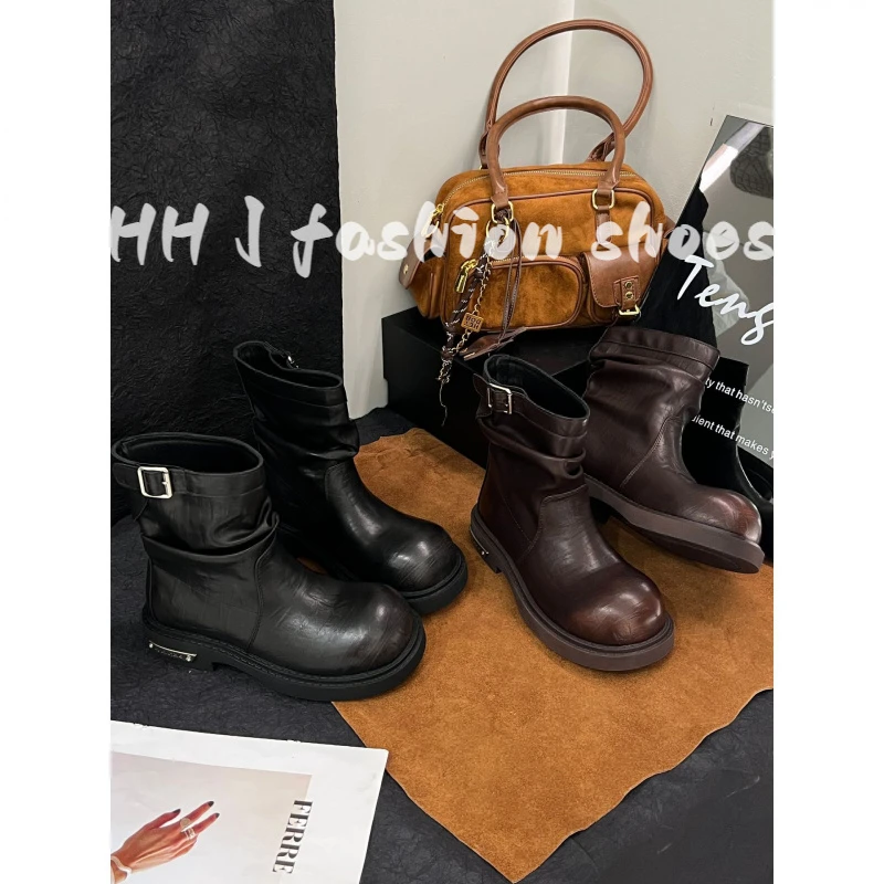 韩系粗跟小短靴女2025年新款棕色复古圆头褶皱堆堆靴中筒马丁靴女