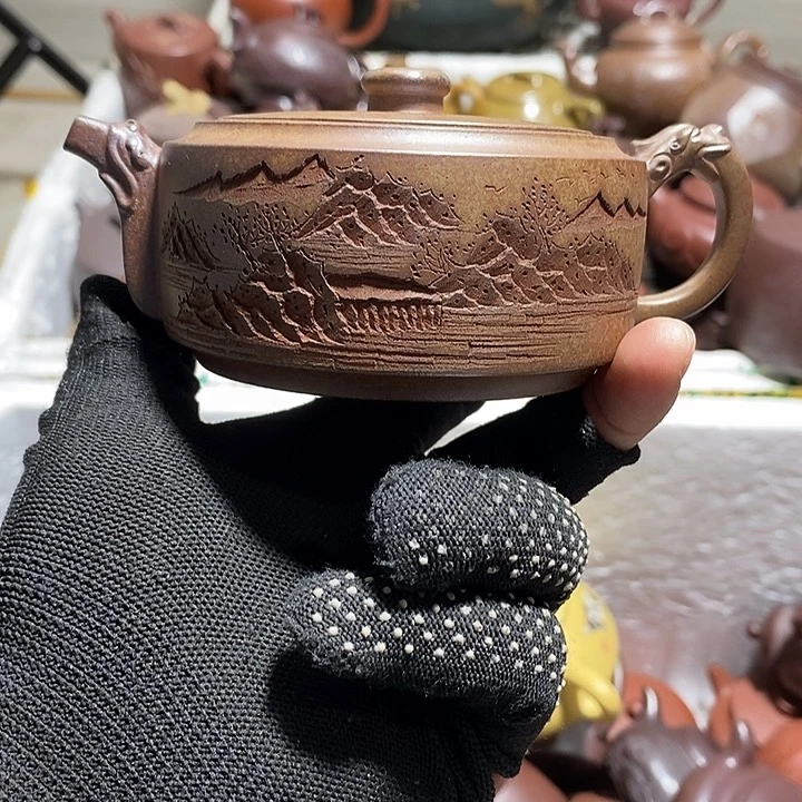 紫砂茶壶微瑕微笑