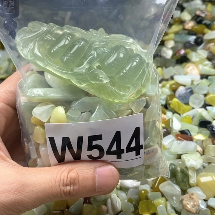 未镶嵌蛇纹石玉鱼缸石