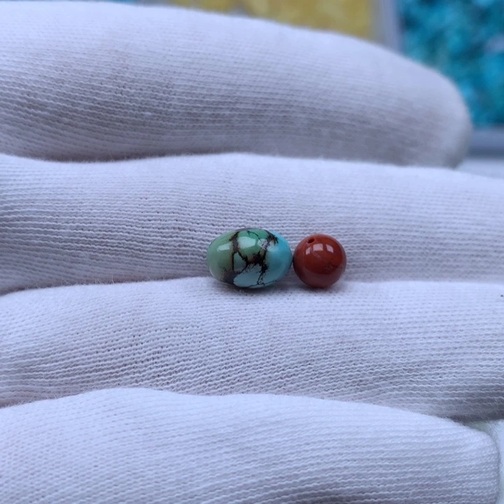 南红玛瑙未镶嵌珠宝奇石