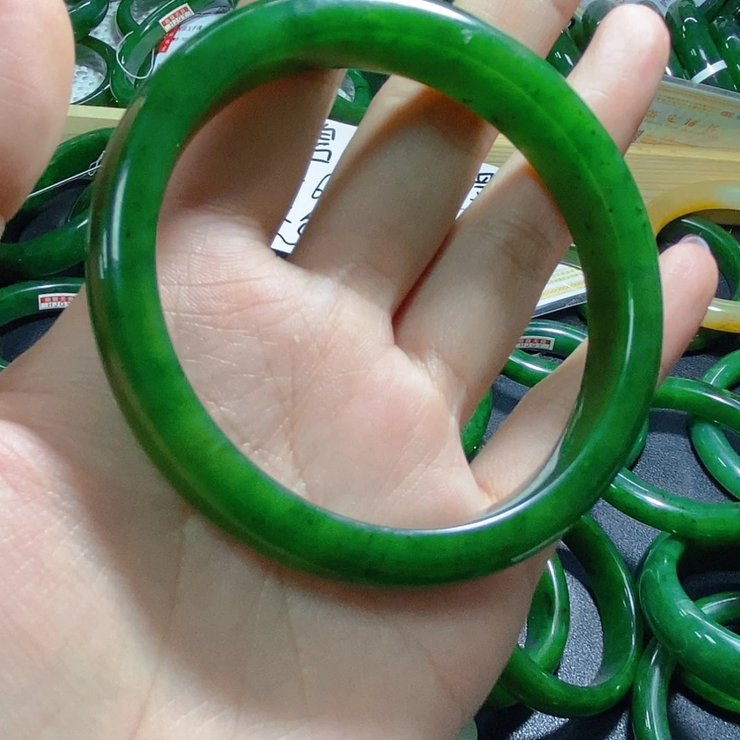 F***x和田玉（碧玉）未镶嵌手链