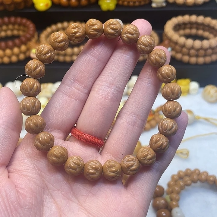 薛***强猴头核桃雕刻微瑕吞噬