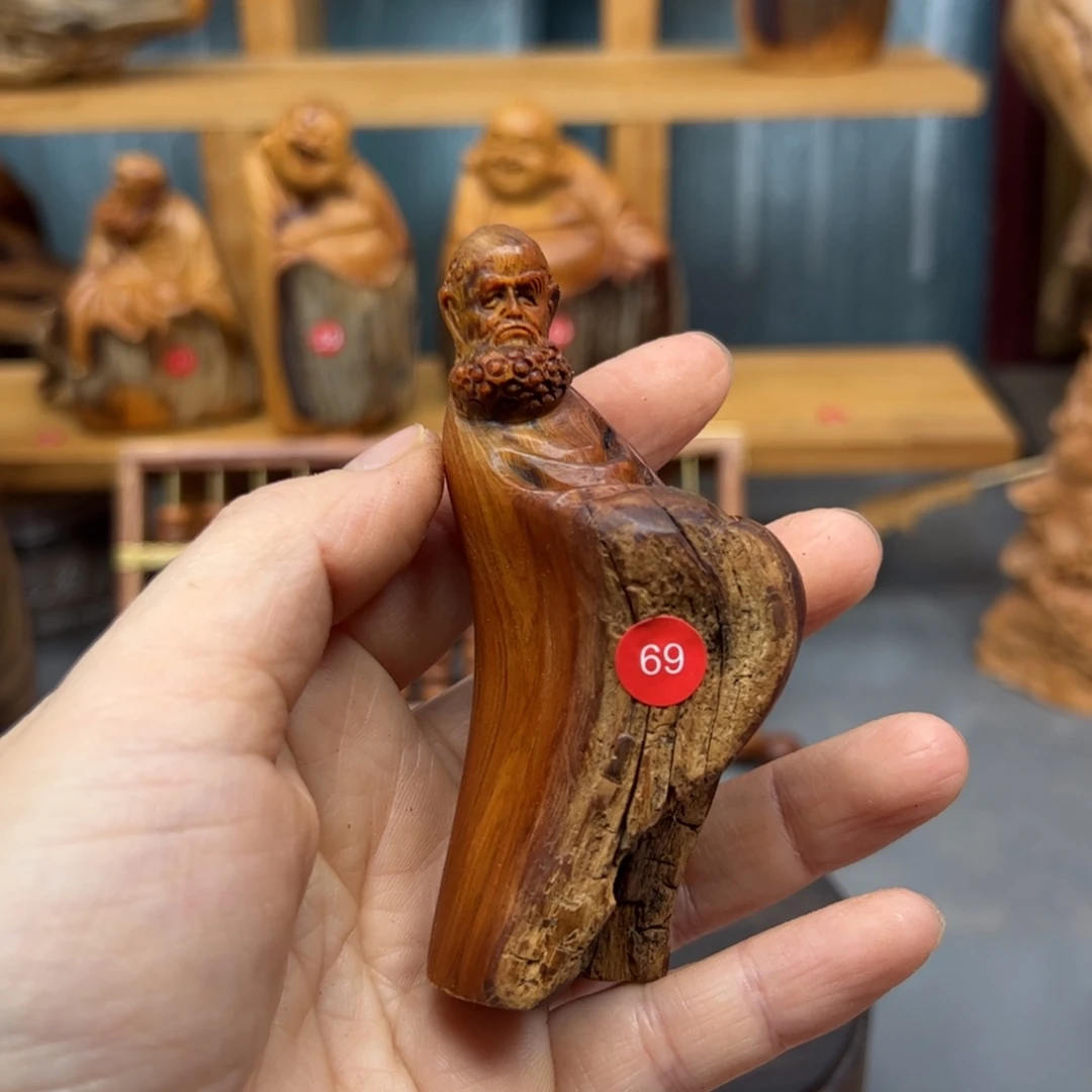 阿***提木崖柏木摆件手把件，