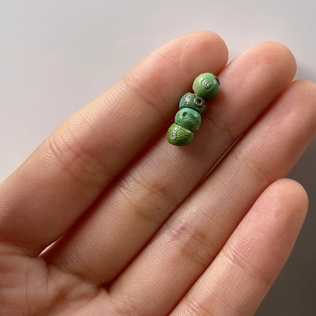 绿松石未镶嵌挂件