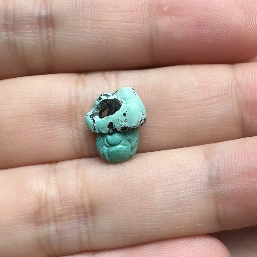 绿松石未镶嵌头套小龙