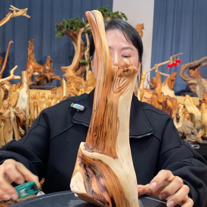 柏木（崖柏）随型摆件