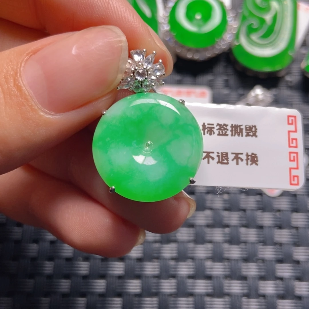 翡翠银S925镶嵌颈饰