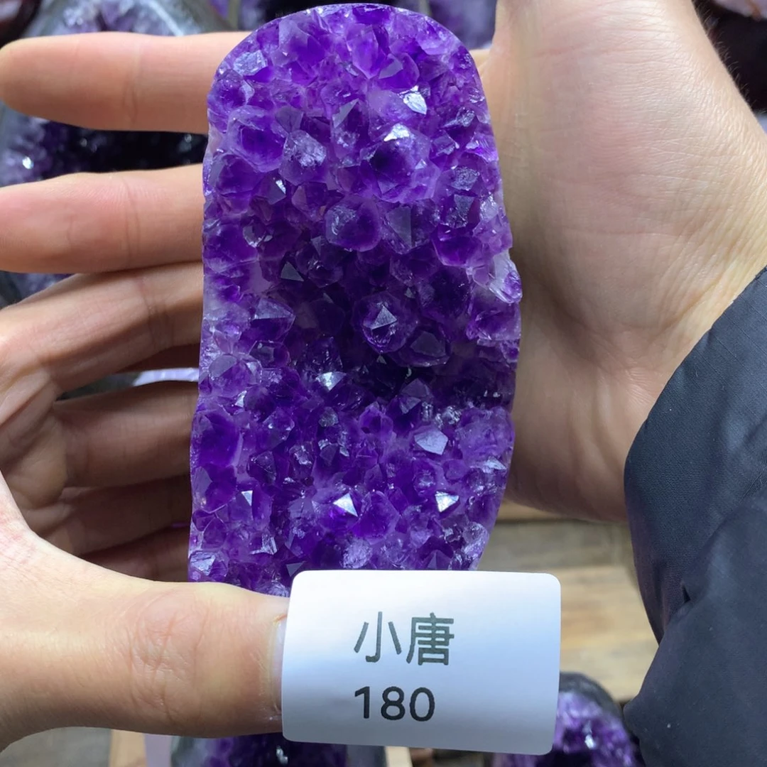 紫晶大型摆件（非配饰）未镶嵌